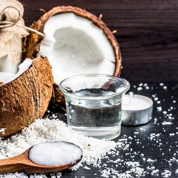 What-is-Coconut-Vinegar-and-Should-You-Be-Drinking-It